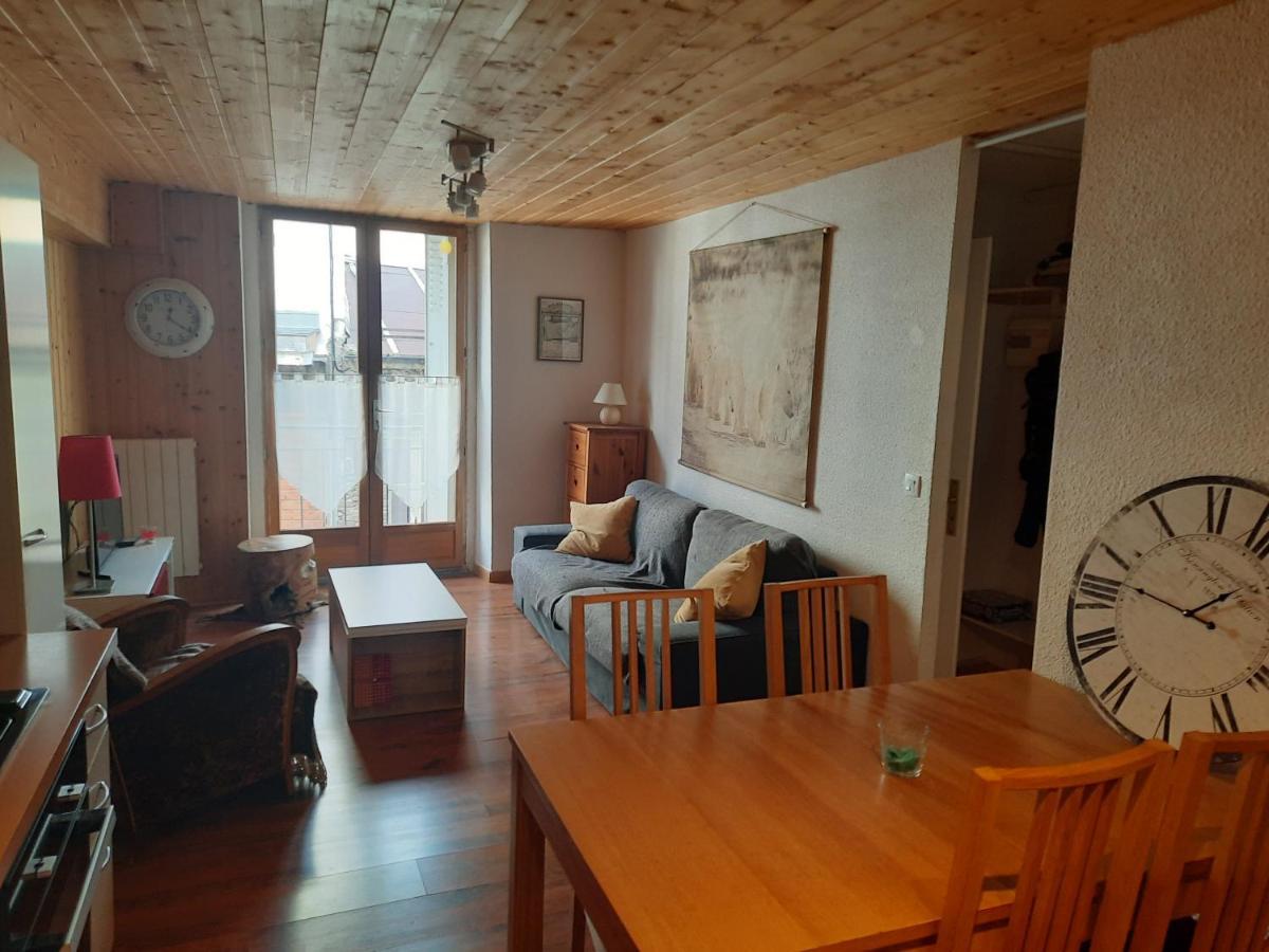 Le Cocon Apartment Bagneres-de-Luchon Ngoại thất bức ảnh